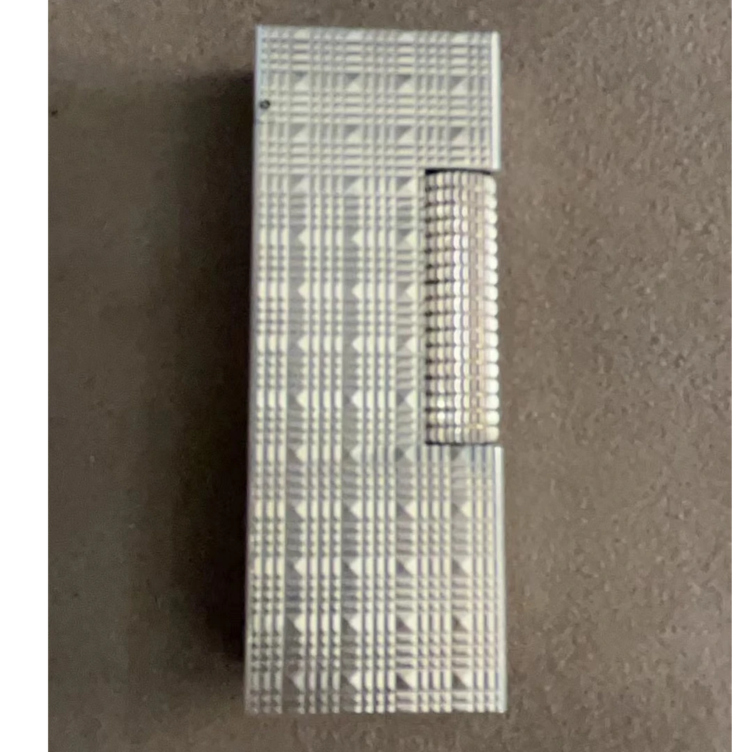 DXL银色璀璨巴黎钉充气打火机