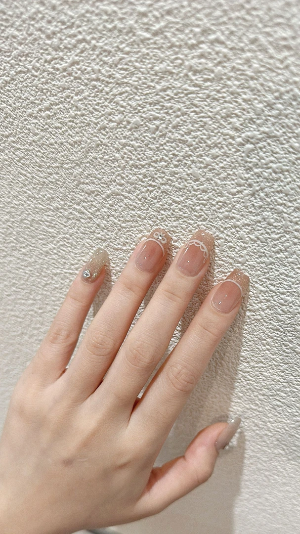 金禾Nail - 珀斯芭比 - 猫眼优雅贵气腮棕显白穿戴甲