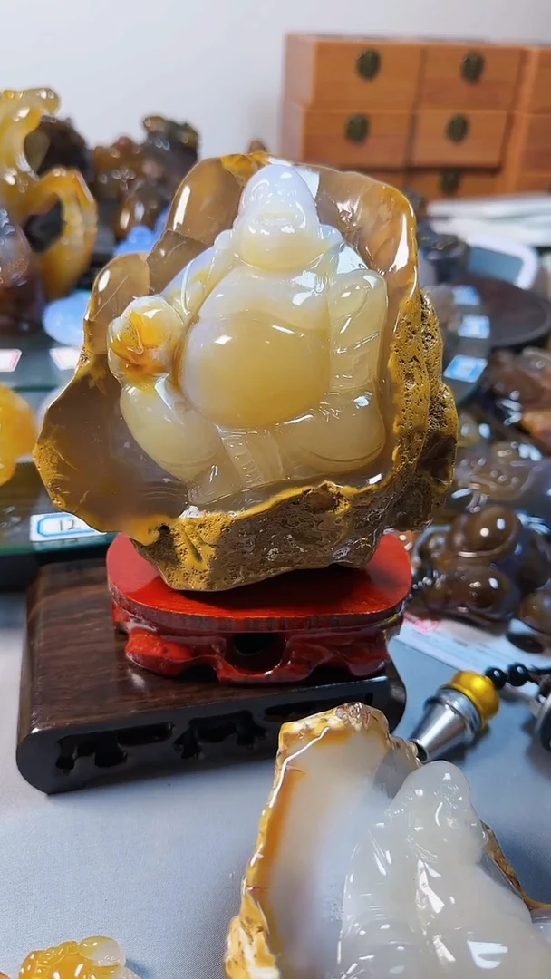 【闪购商品】玛瑙/玉髓摆件未镶嵌米勒