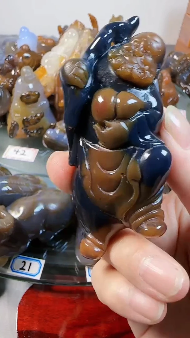 【闪购商品】玛瑙/玉髓手把件未镶嵌达摩