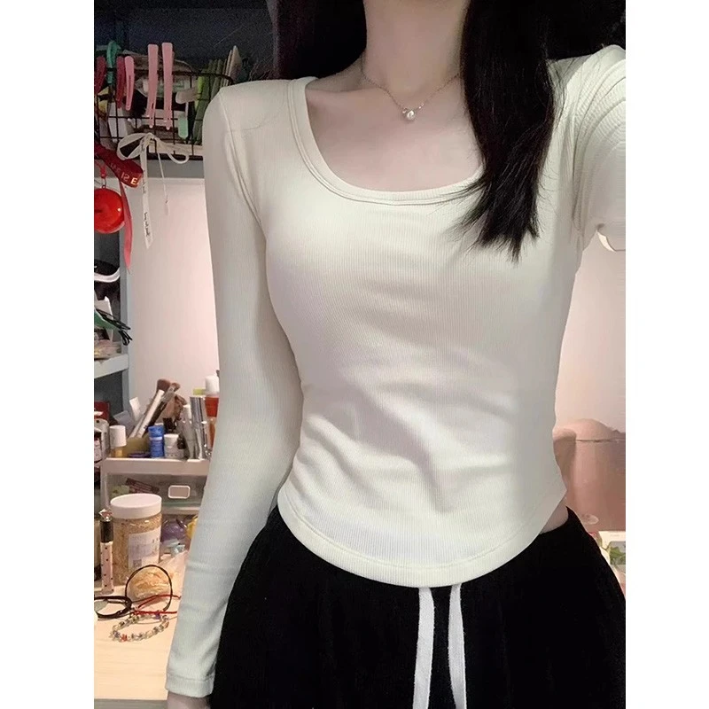 【现货】秋冬U领德绒t恤女内搭上衣女保暖修身长袖打底衫【运补5-8】