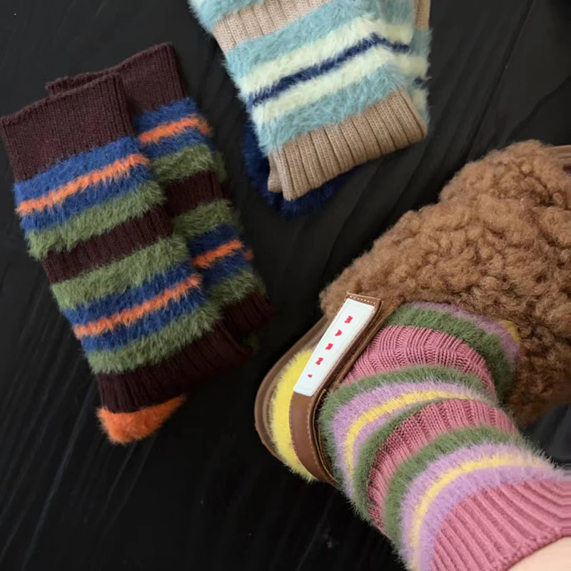 ins韩版粗线条纹拼色撞色仿貂毛茸茸袜子甜美秋冬季保暖女中筒袜