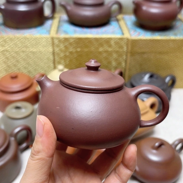 紫砂茶壶台西底槽清微瑕