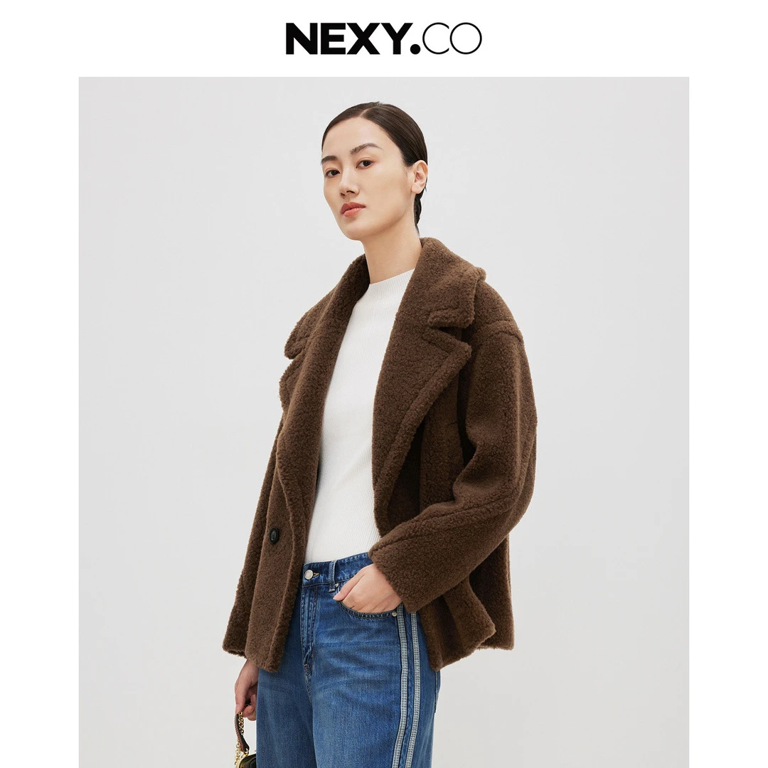 NEXY.CO/奈蔻西装领大衣外套女XK00685D4