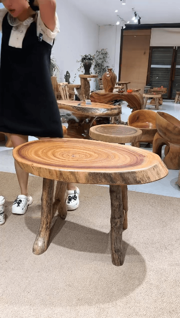 【闪购商品】香樟木木腿桌：90/56/60