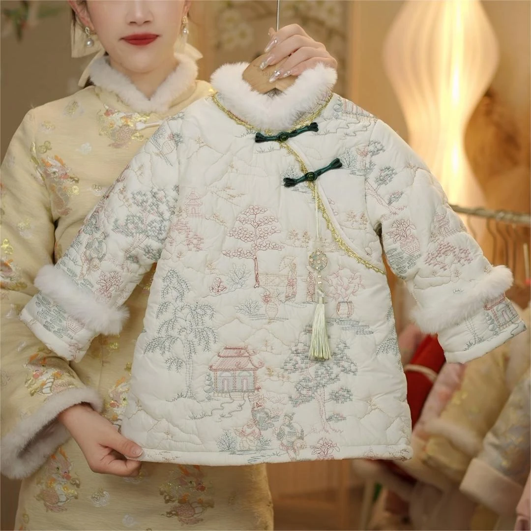 现货AC391女童冬季加绒加厚刺绣山水图国风连衣裙