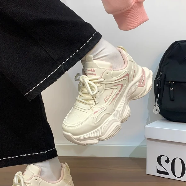回力爆款超火皮面老爹鞋厚底ins潮鞋2025春季休闲网红跑步运动鞋