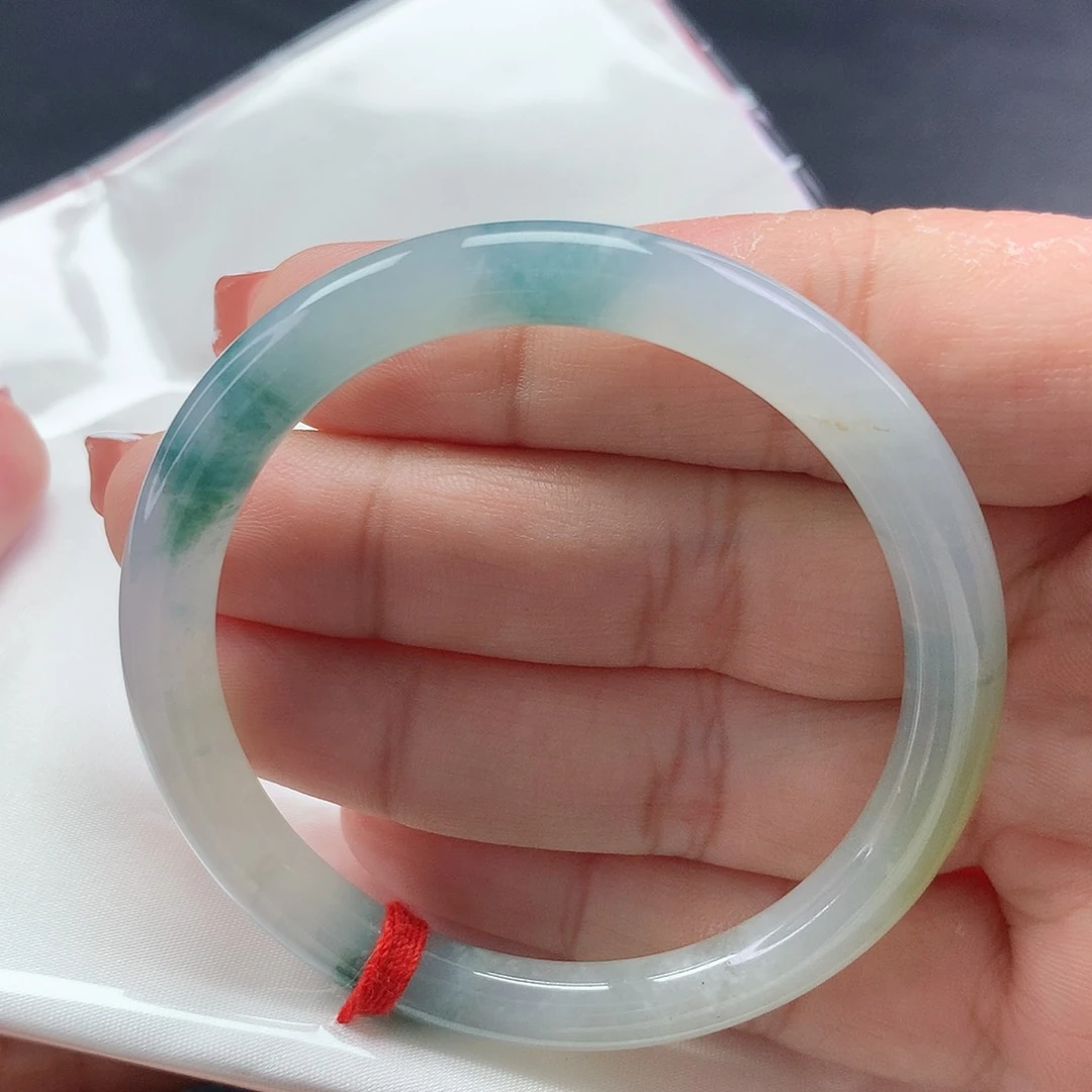 【闪购商品】翡翠手镯未镶嵌a 121500
