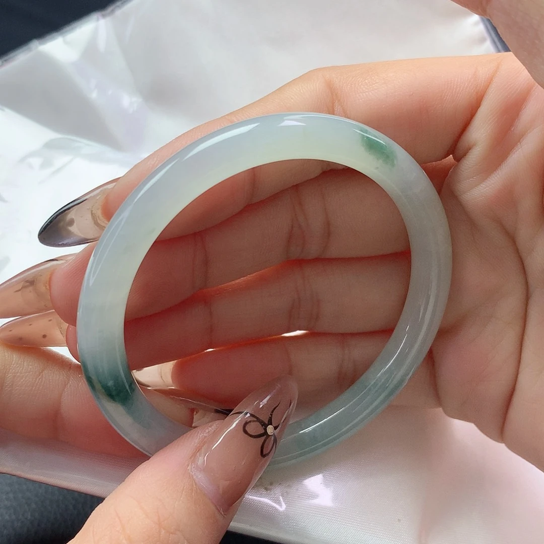 【闪购商品】翡翠手镯未镶嵌a 121502