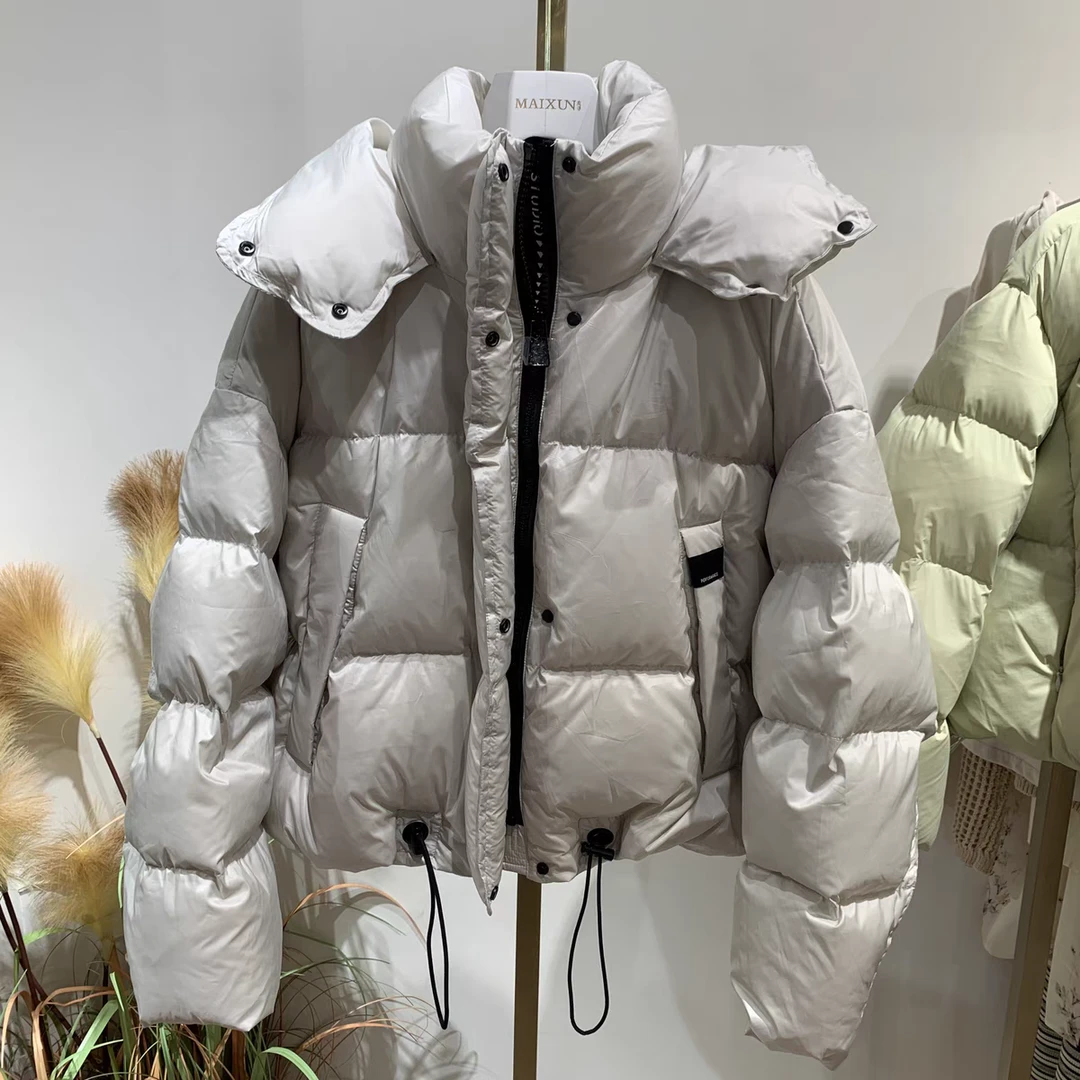 麦寻冬季新款YRSZQ004灰色短款连帽羽绒服面包服保暖90白鸭绒