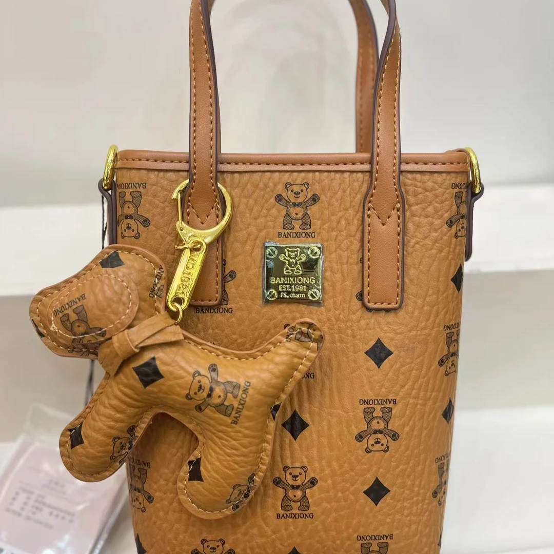 2024新款芭尼熊单肩斜挎小手提包
