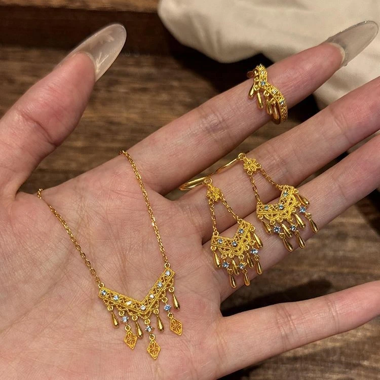 合金大理石项链 奢华小众百搭复古气质优雅四叶草项链轻奢锁骨链