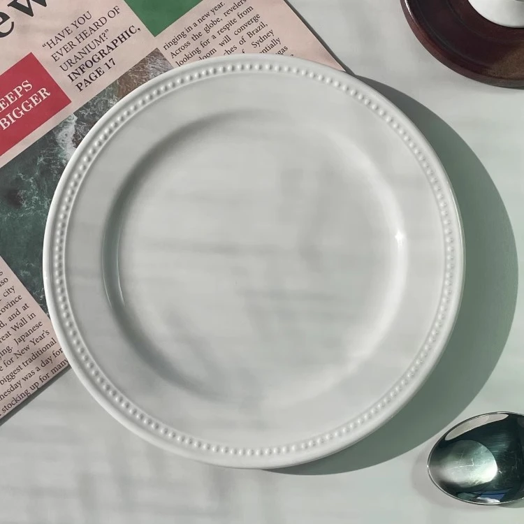 ins风法式冷白皮简约珠点边高温陶瓷家用8英寸釉下彩西餐大圆盘