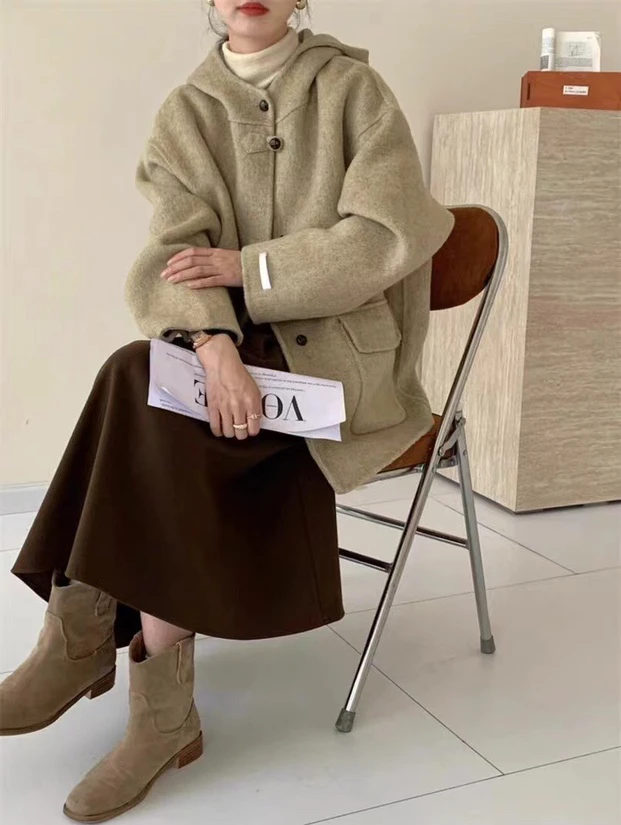 “克什米尔”一粒扣小立领连帽大衣