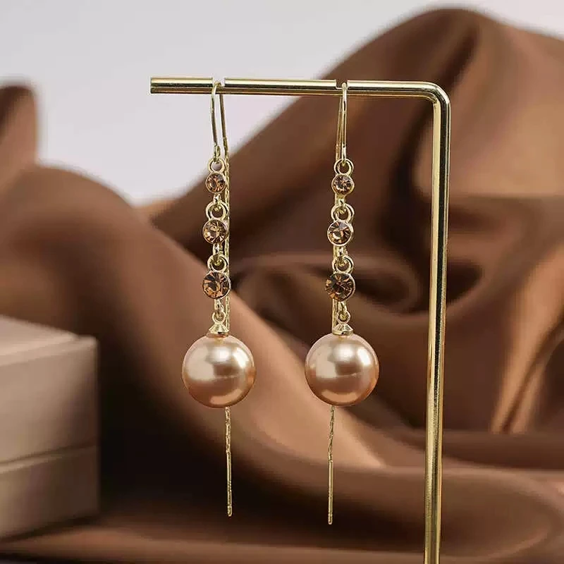 铜合金合金耳饰 【A25】法式气质精致轻奢时尚百搭耳环