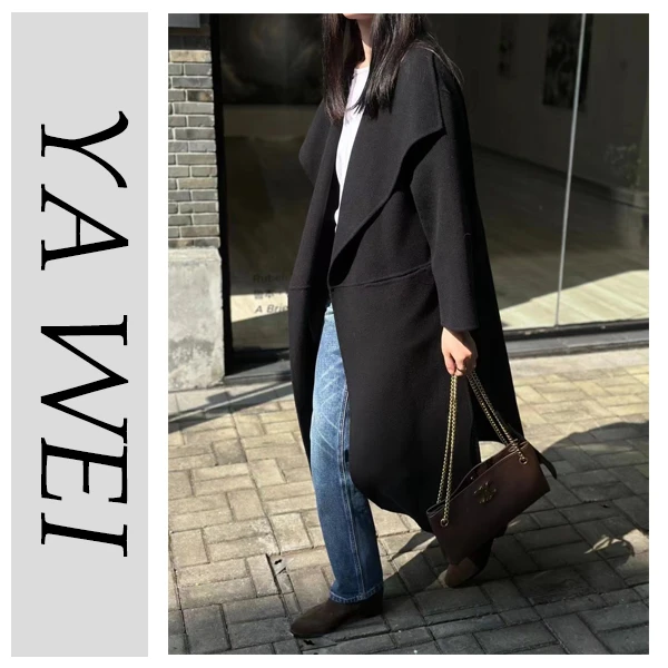 亚薇【100%山羊绒大衣】  黑色经典舒适空气羊绒大衣-YL2023