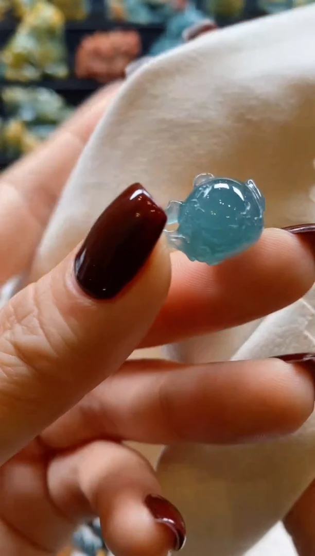 【闪购商品】翡翠颈饰未镶嵌0329869394