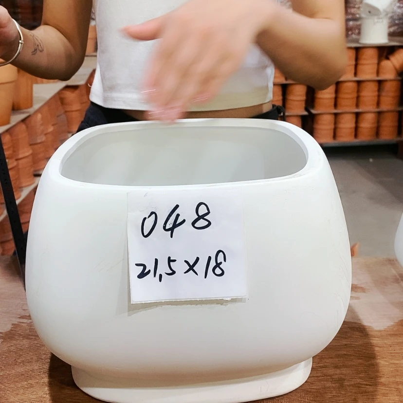 【闪购商品】红陶20CM以下048-1