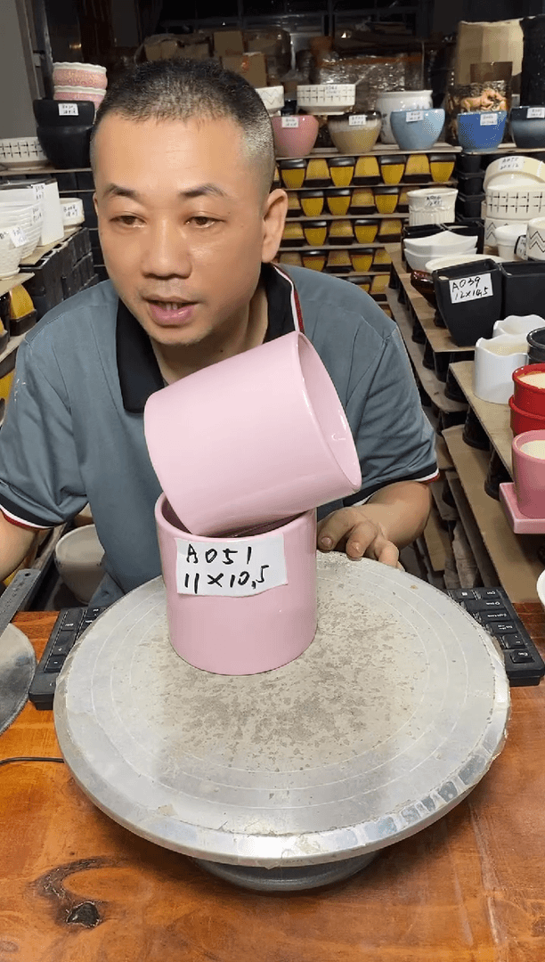 【闪购商品】红陶20CM以下微瑕花盆A051-2粉色