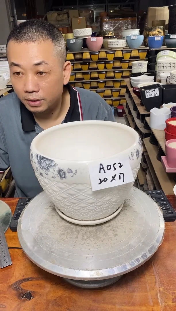 【闪购商品】红陶20CM以下微瑕花盆A052-1