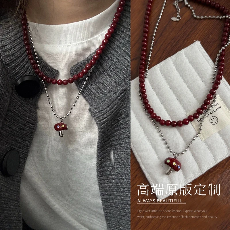 铜合金项链  复古安可拉红蘑菇串珠双层叠戴项链女秋冬气质毛衣链