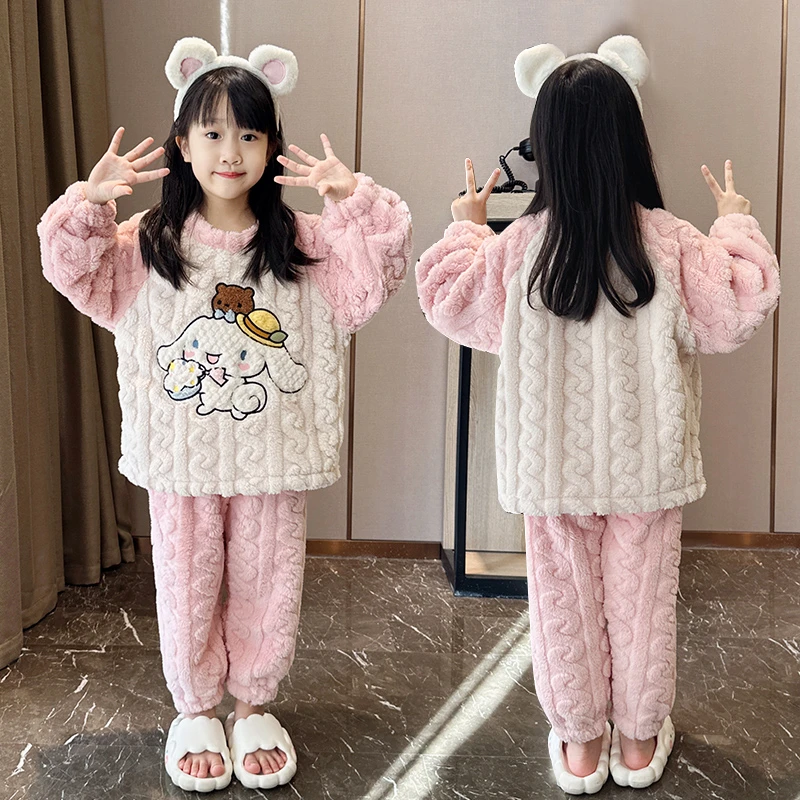 女童睡衣2025新款儿童法兰绒中长款加绒加厚套装小女孩卡通家居服