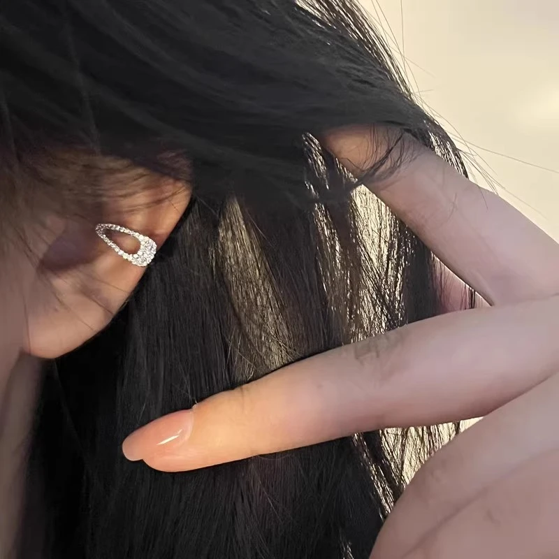 925银合成锆石耳饰 发卡耳骨夹简约轻奢高级感小众耳饰无耳洞耳夹