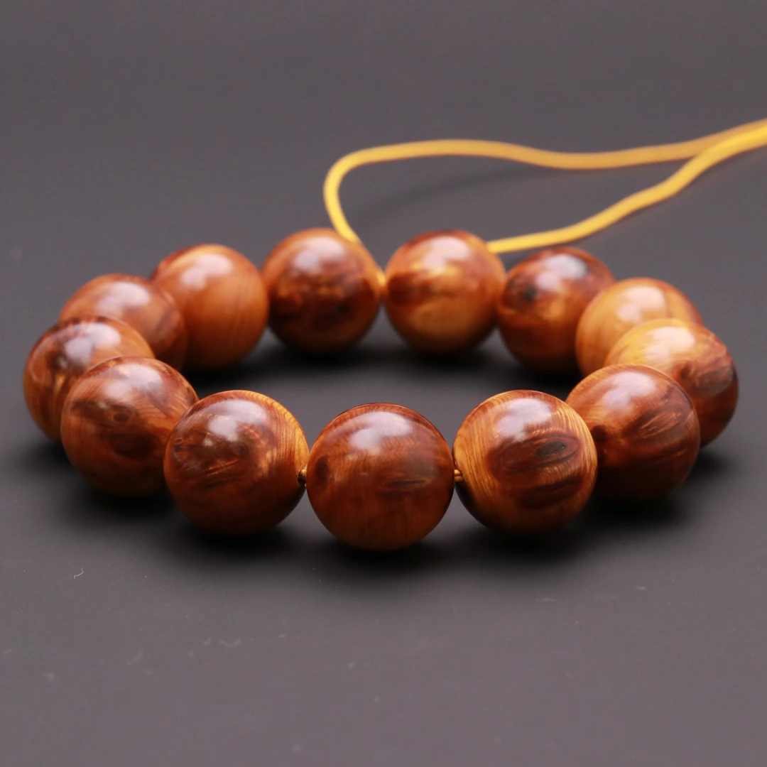 S5663-2太行陈化料凤尾瘤疤18mm甄选崖柏手串（送工具）