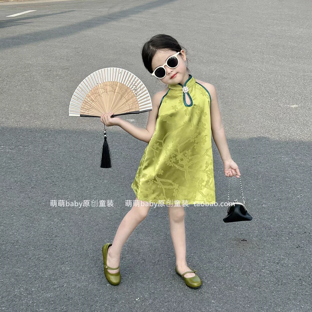 原创童装2024夏季新款女童洋气无袖挂脖小童儿童宝宝新中式裙子