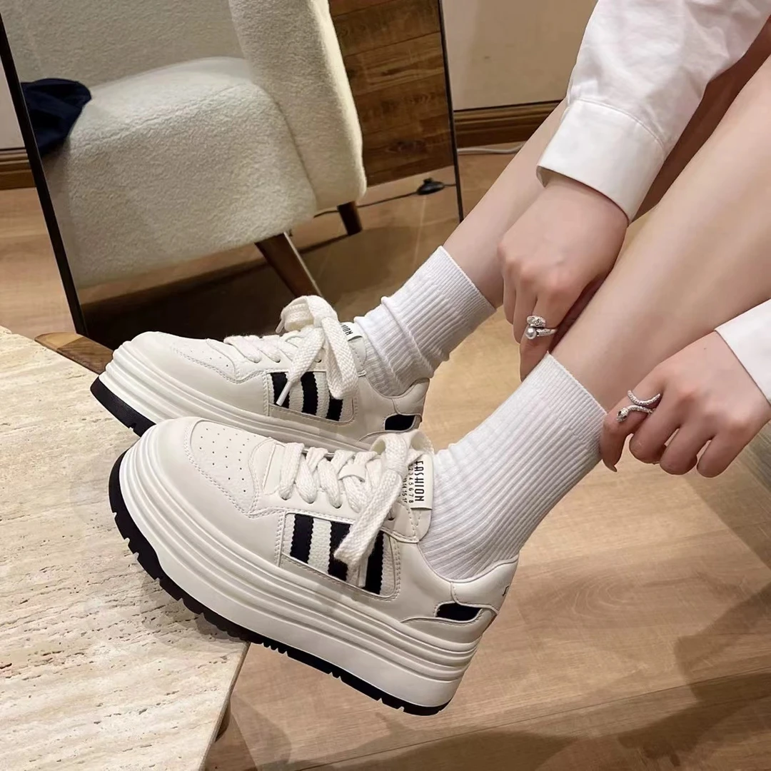 简单舒适~系带休闲板鞋百搭运动鞋圆头小白鞋女6001-1-DA