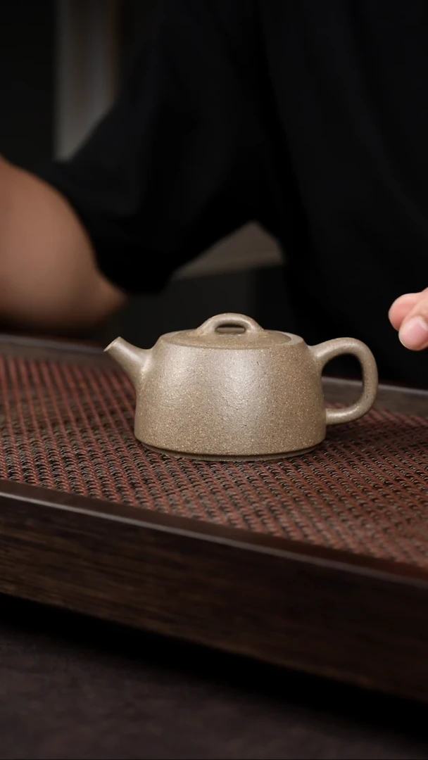【闪购商品】紫砂茶壶粗砂青段井栏