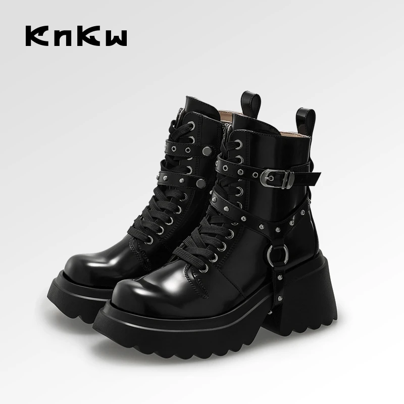 KNKW时尚黑色厚底英伦风秋冬百搭雅丹风时装厚底马丁靴W3713H057