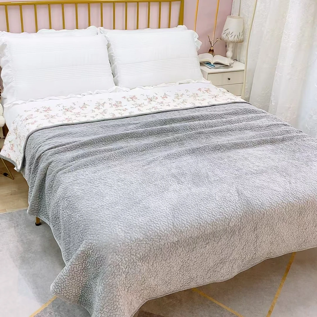 【棉谷里】特价！秋冬款床盖一面棉一面宝宝绒双面适用