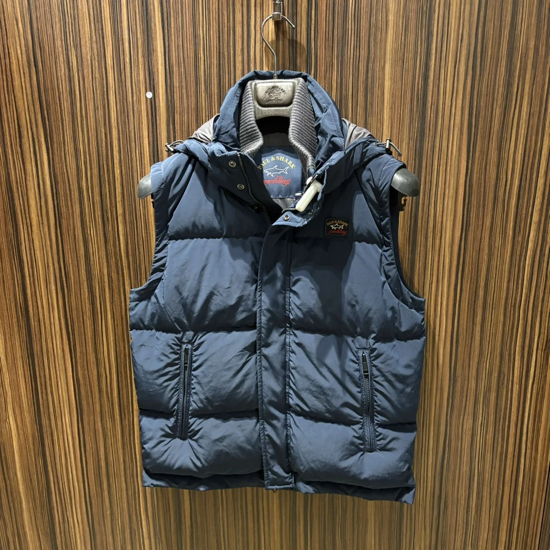 保鲨 福福意大利 不退换  男款特价马甲 下单联系客服