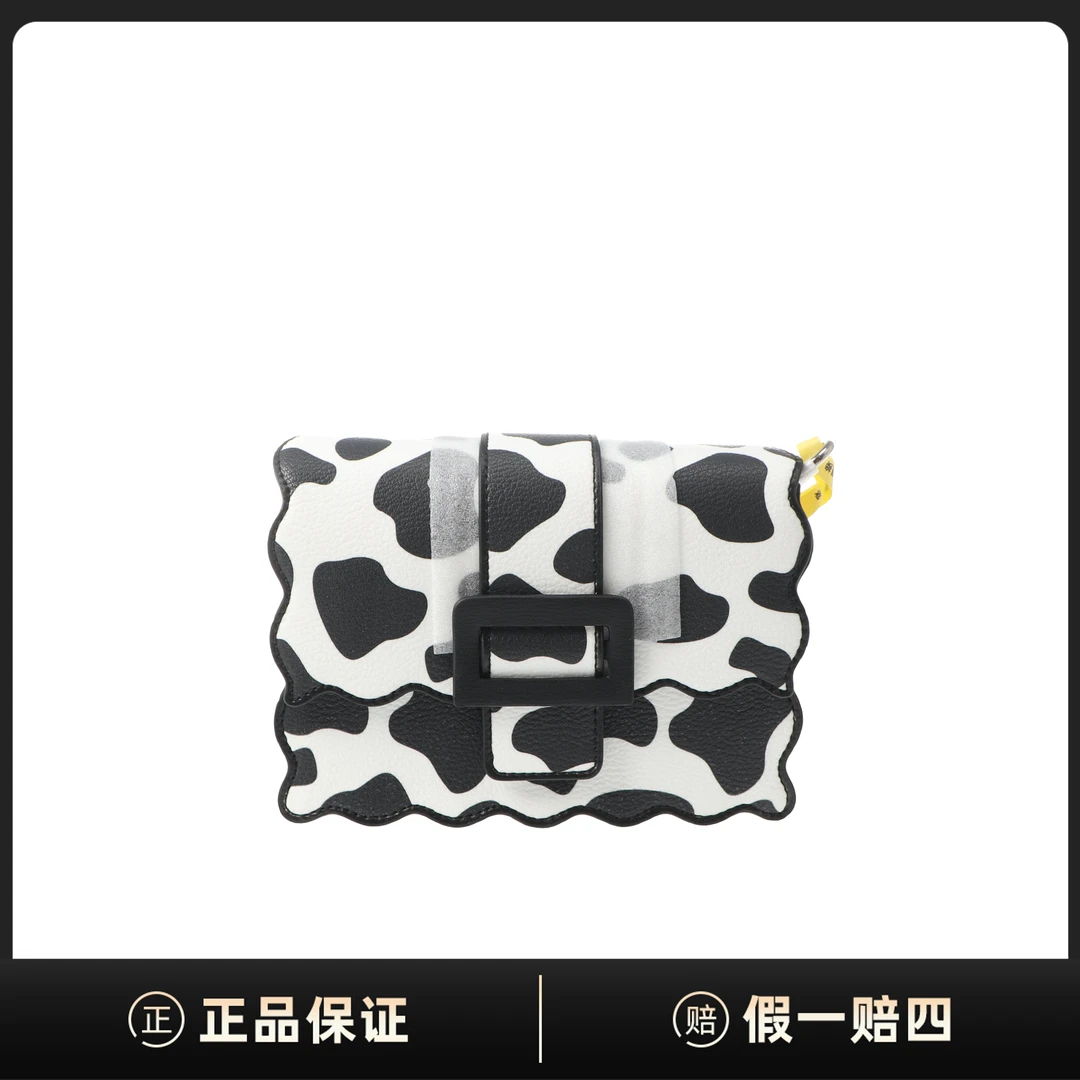 全新未使用 CHARLES & KEITH 斜挎包/17*13*6/DF00008