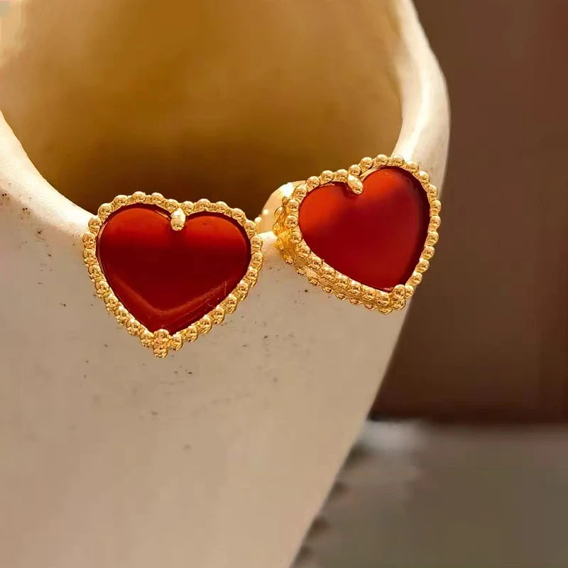 铜合金耳饰 513红色爱心小众经典轻奢耳钉时尚简约