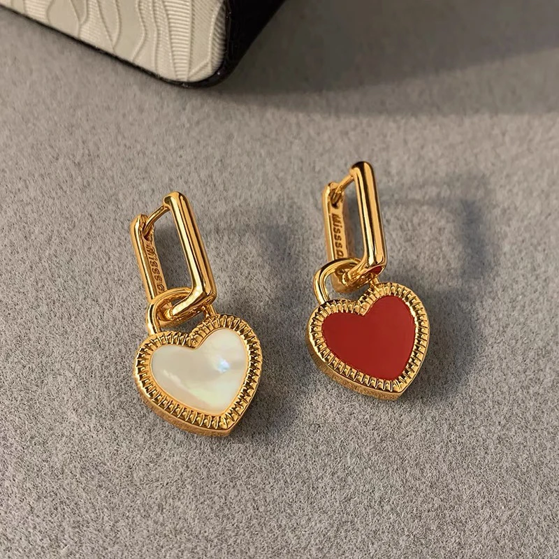 铜合金耳饰 D4012爱心双拼色耳环轻奢百搭法式气质时尚新款