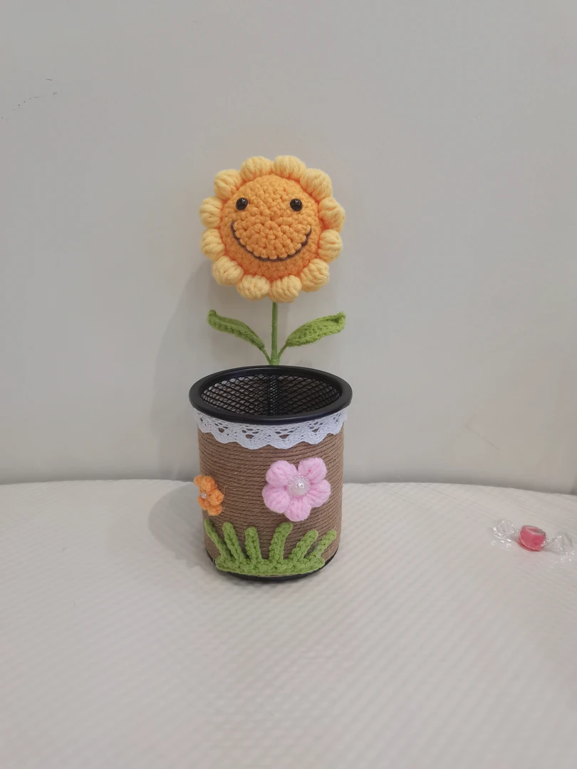 教师节手工花创艺笔筒成品