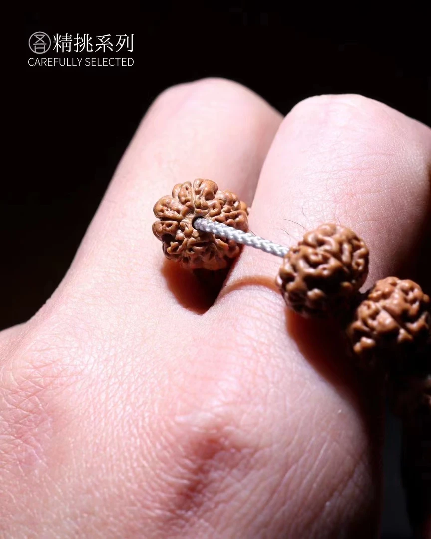 吾系列精挑精卡胖墩飞碟小金刚菩提子手串