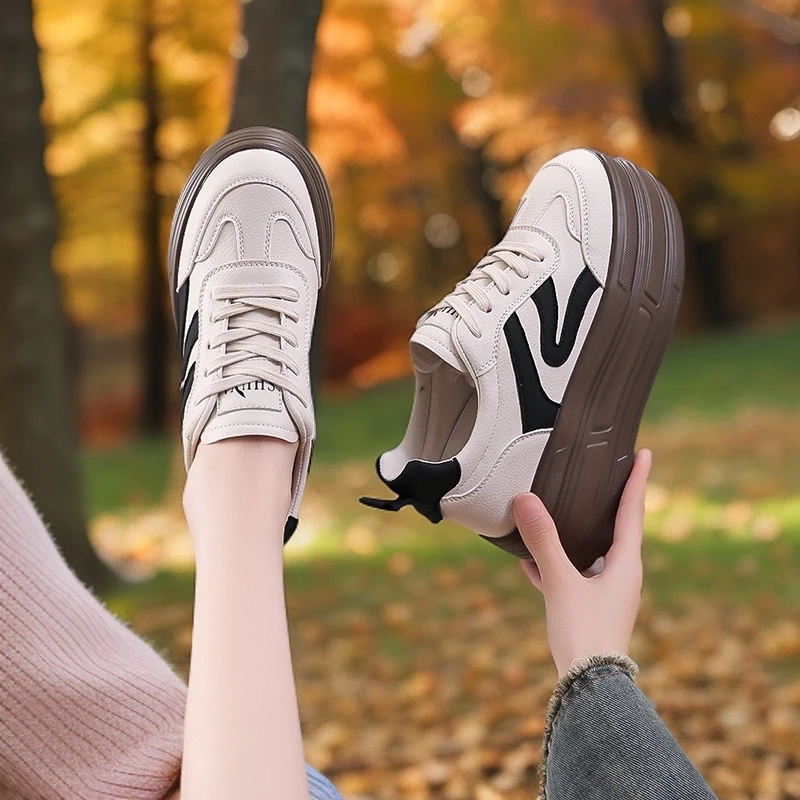 新款时尚真皮增高8.5公分厚底板鞋百搭秋季ins新款女鞋