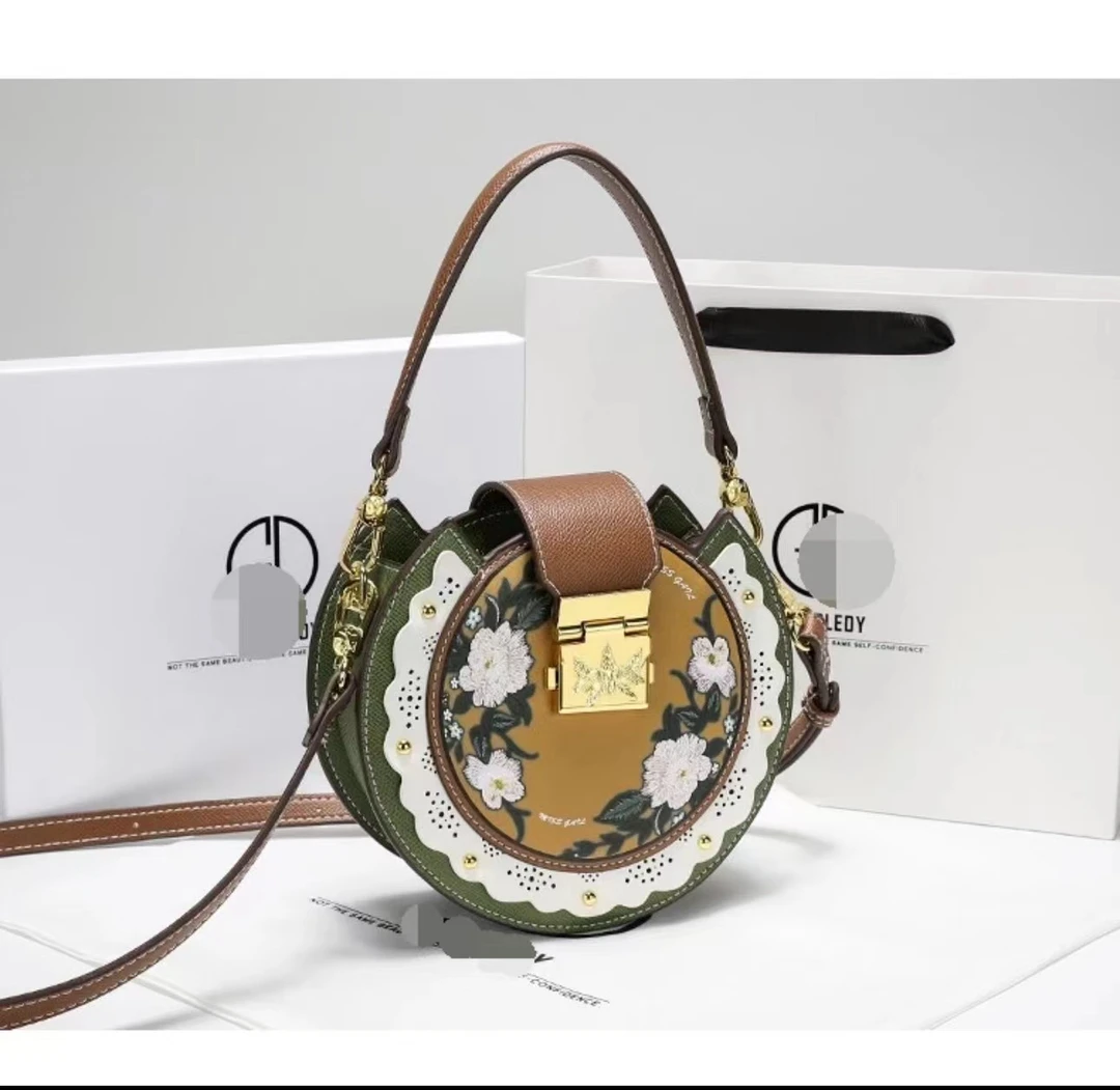 时尚手提水桶包小众包包女2023新款单肩琴谱包002