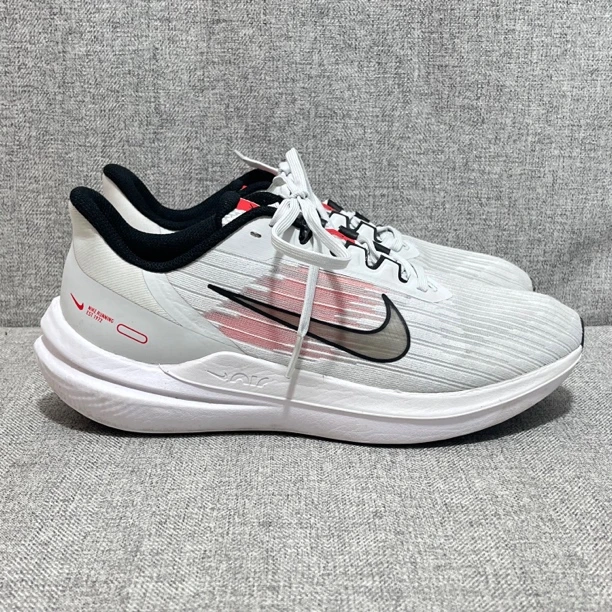40码 Nike Air Winflo 9 轻便缓震 网面透气 跑鞋公价599 二手