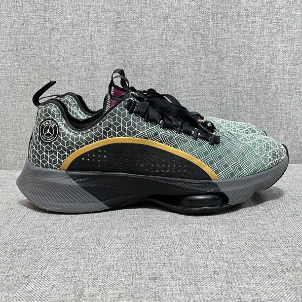 42.5码 Jordan Air Zoom Renegade 跑鞋 PSG 公价1399 二手