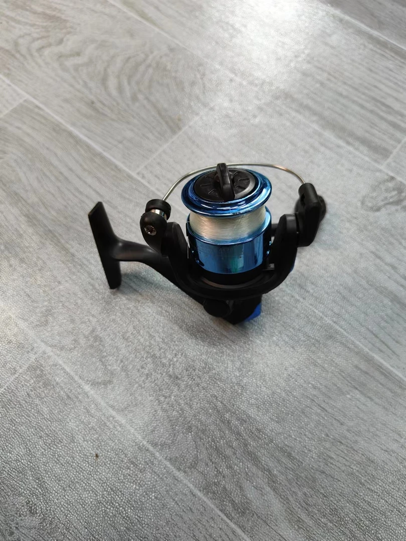 路亚纺车轮鱼线轮