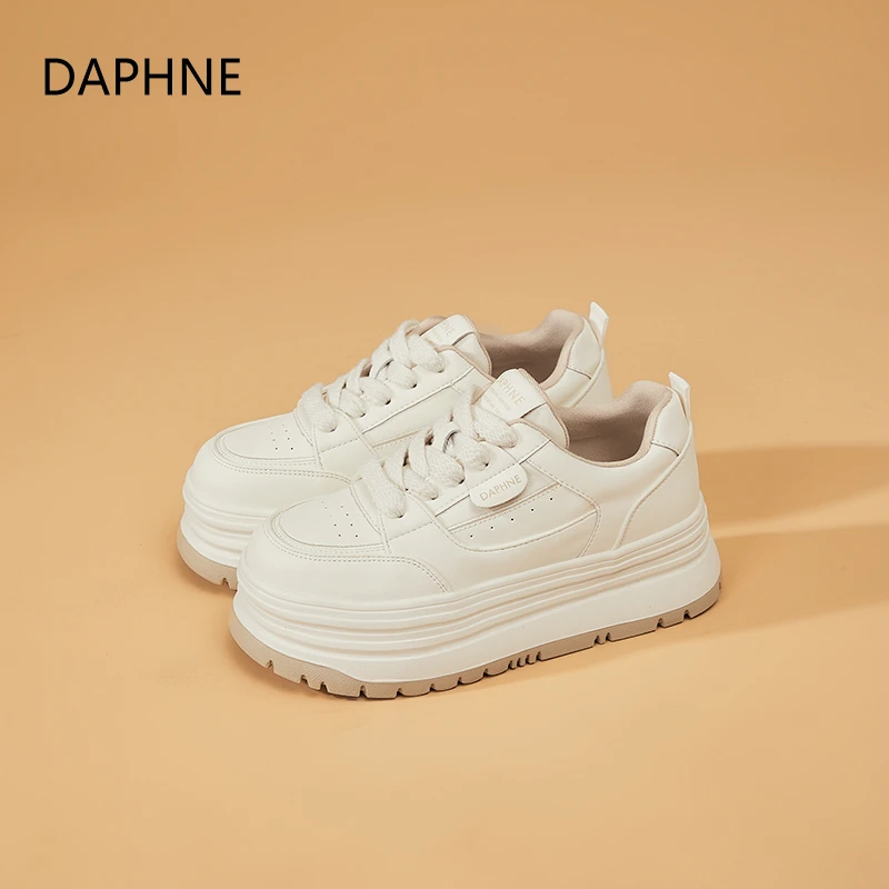 Daphne/达芙妮2024春款新品时尚百搭板鞋防滑透气低帮女鞋01082