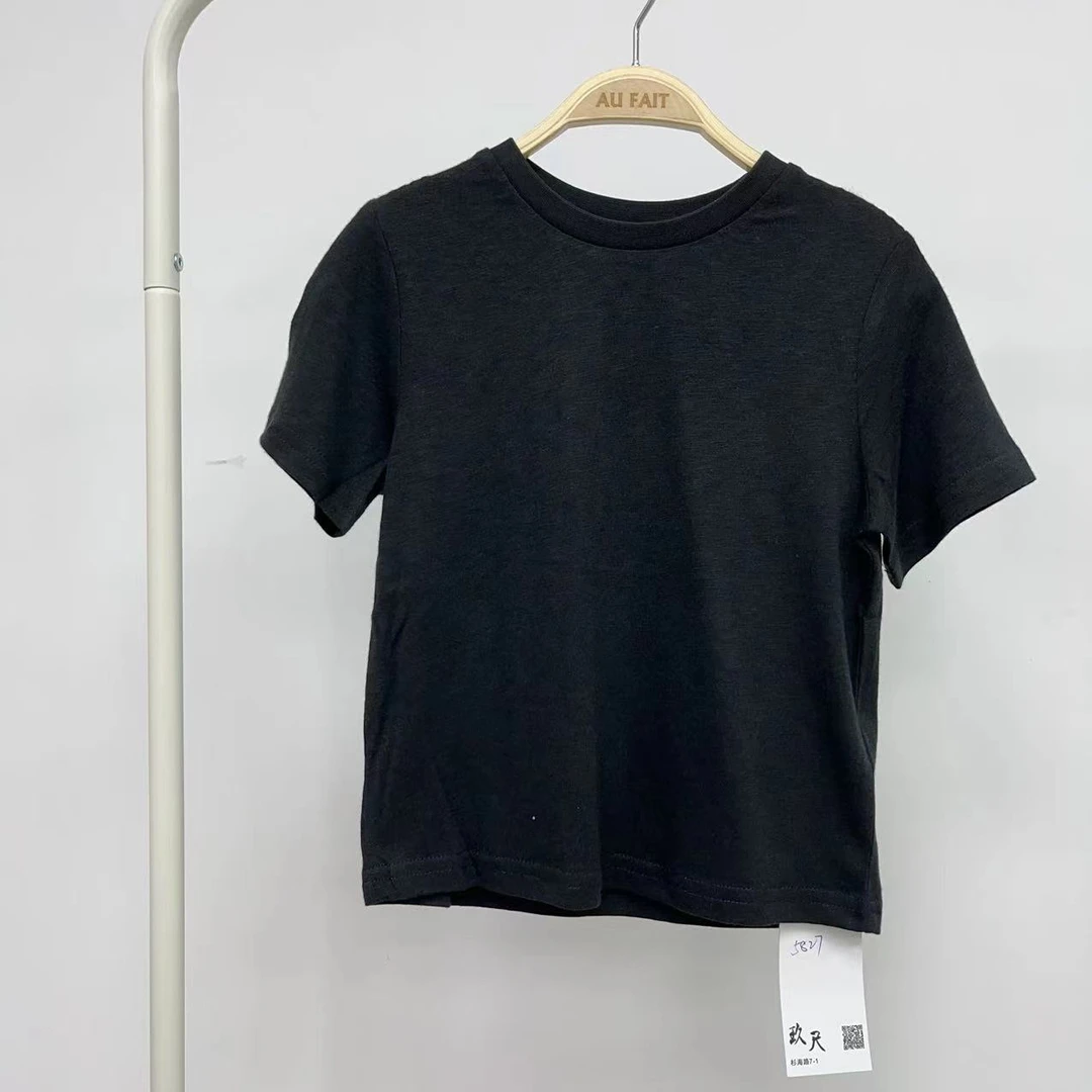 5827童短袖黑色后面红色字母套头新款童短袖时尚夏季圆领