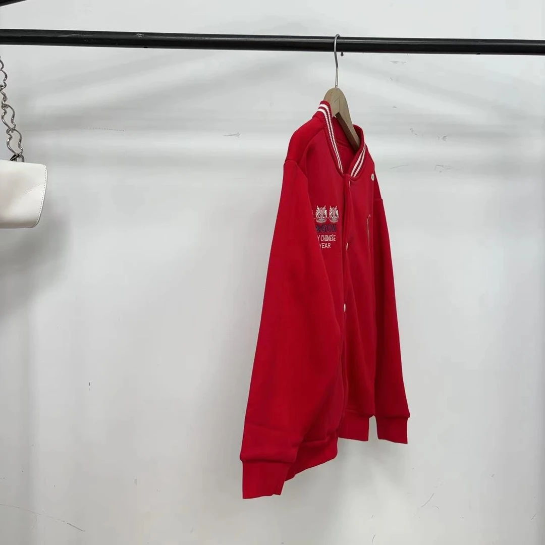 6655童外套棒球服红色骑马刺绣加绒厚款秋冬童外套
