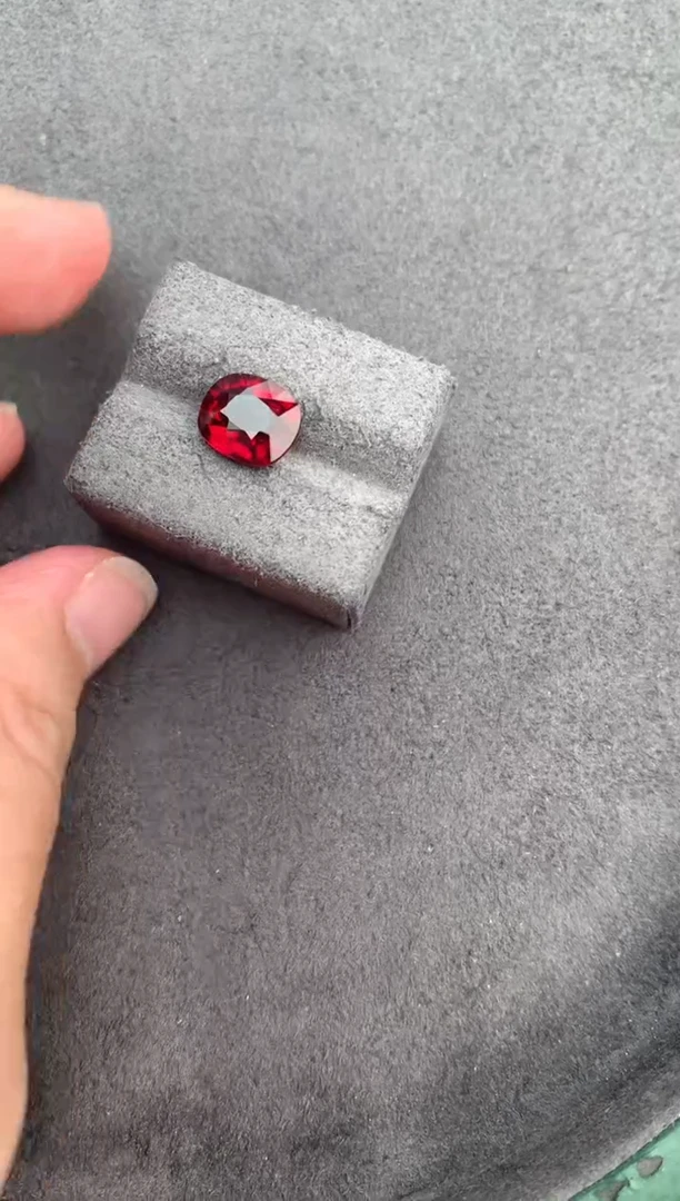 【闪购商品】碧玺裸石未镶嵌2.7ct卢比莱