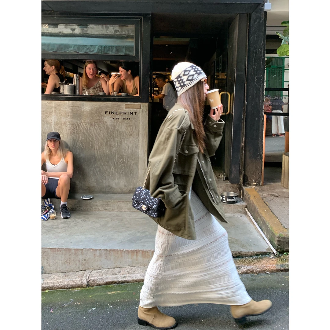 【先锋极简】军绿色落肩袖外套秋季中性猎装夹克上衣女 W26166GK43