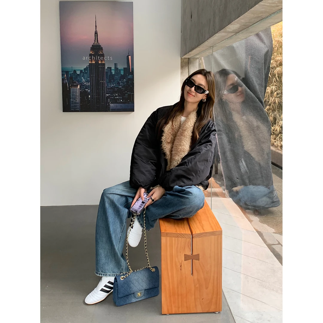 【里斯本小镇】秋冬黑色羽绒服皮毛一体毛领宽松短外套 E27974GK44